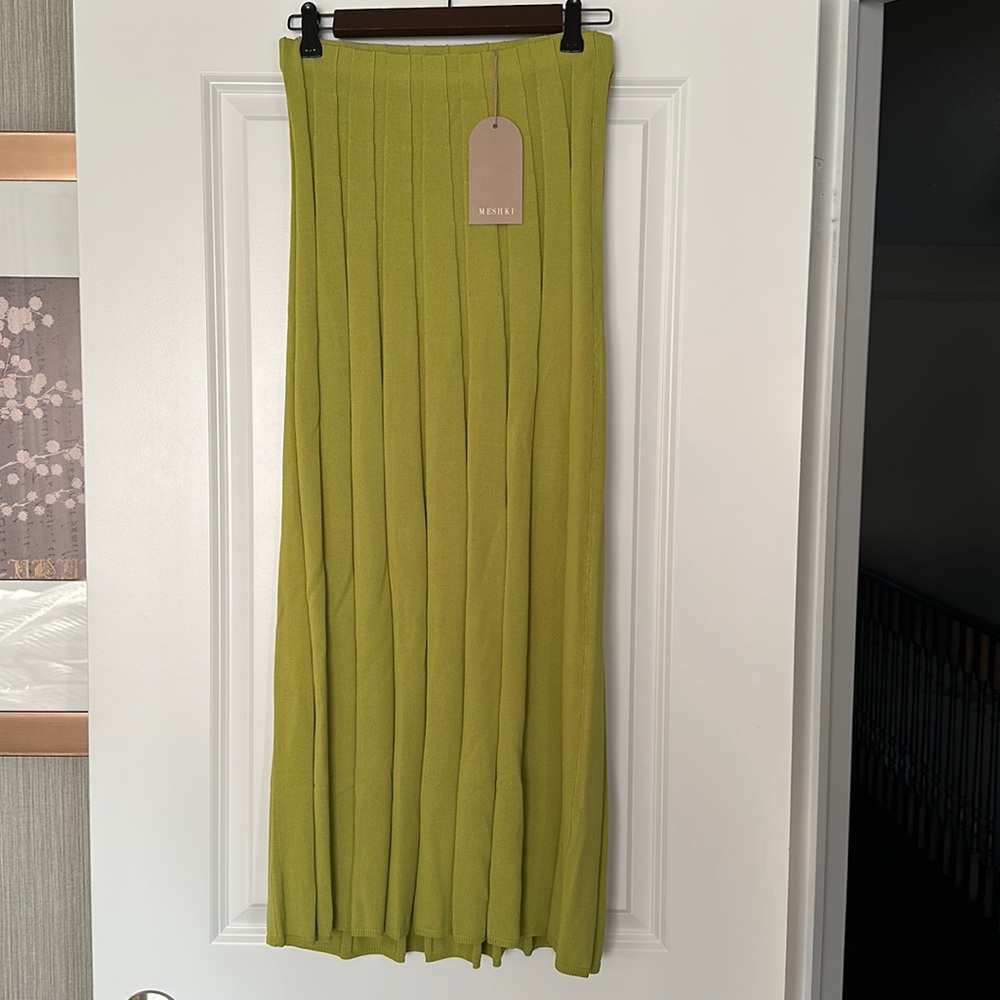 Brand New Meshki Skirt